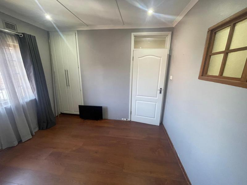 To Let 3 Bedroom Property for Rent in Glen Hills KwaZulu-Natal