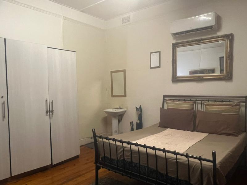 4 Bedroom Property for Sale in Windermere KwaZulu-Natal
