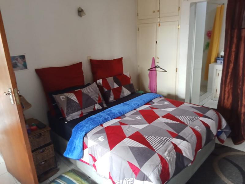 5 Bedroom Property for Sale in Kharwastan KwaZulu-Natal