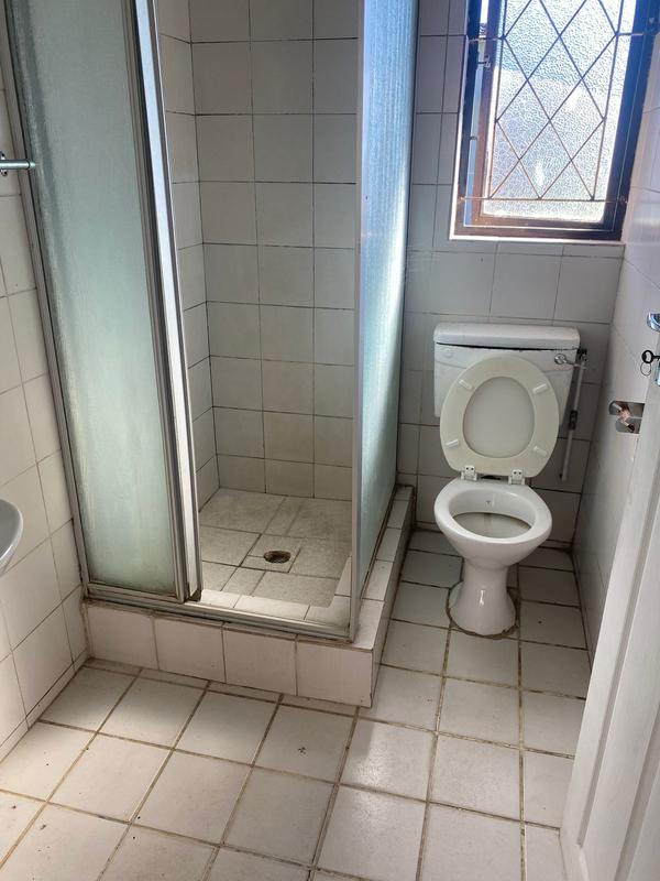 To Let 2 Bedroom Property for Rent in Margate KwaZulu-Natal