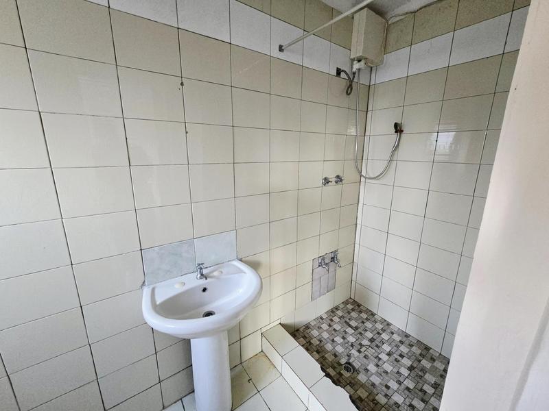 To Let 2 Bedroom Property for Rent in Durban Central KwaZulu-Natal