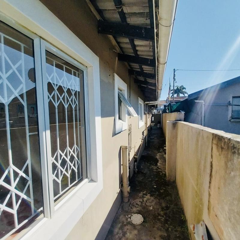 4 Bedroom Property for Sale in Bonela KwaZulu-Natal