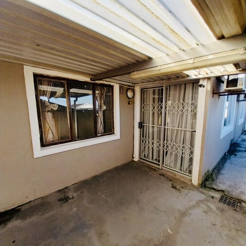 4 Bedroom Property for Sale in Bonela KwaZulu-Natal