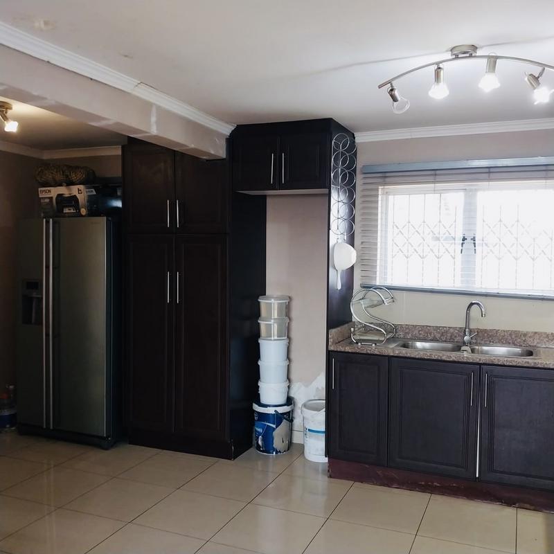 4 Bedroom Property for Sale in Bonela KwaZulu-Natal
