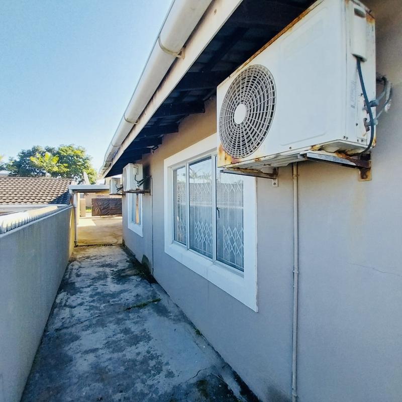 4 Bedroom Property for Sale in Bonela KwaZulu-Natal