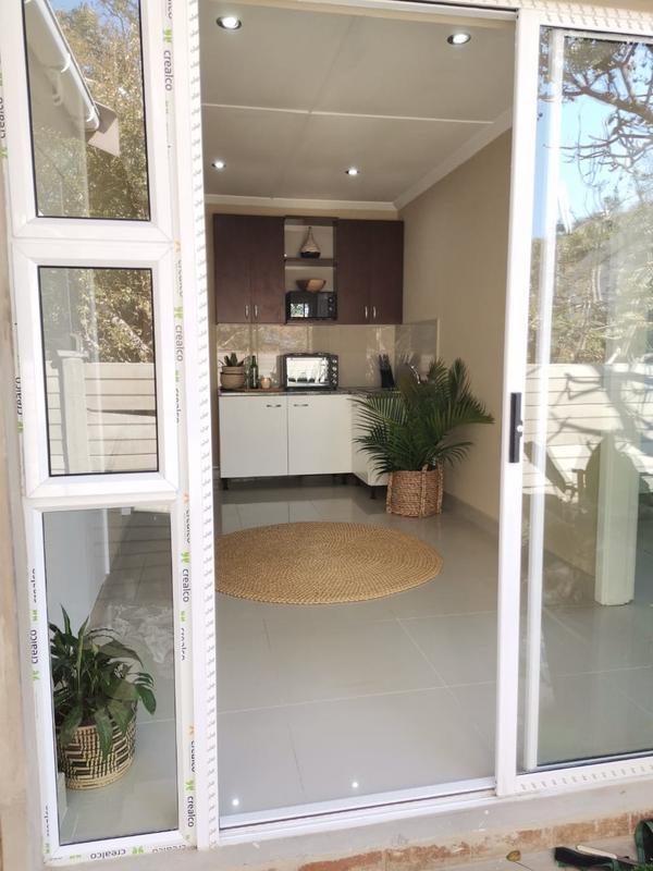 To Let 1 Bedroom Property for Rent in Durban North KwaZulu-Natal