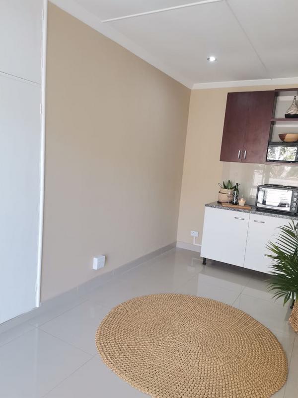 To Let 1 Bedroom Property for Rent in Durban North KwaZulu-Natal