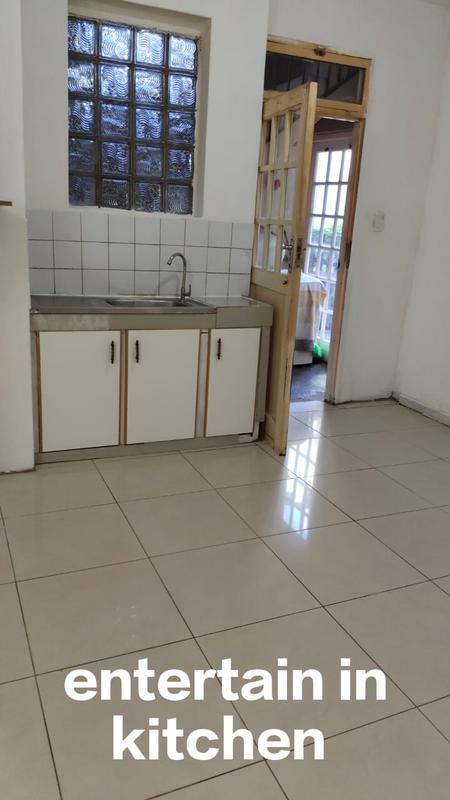 To Let 1 Bedroom Property for Rent in Caneside KwaZulu-Natal
