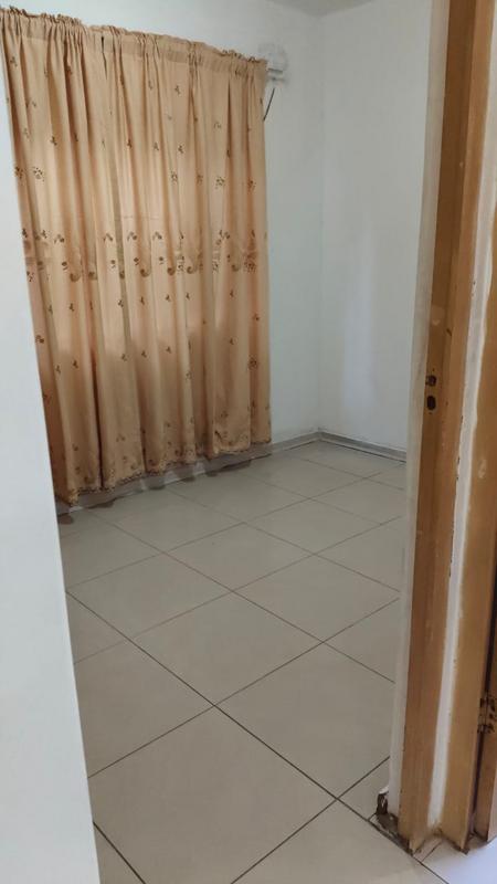 To Let 1 Bedroom Property for Rent in Caneside KwaZulu-Natal