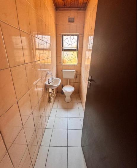 3 Bedroom Property for Sale in Palmview KwaZulu-Natal