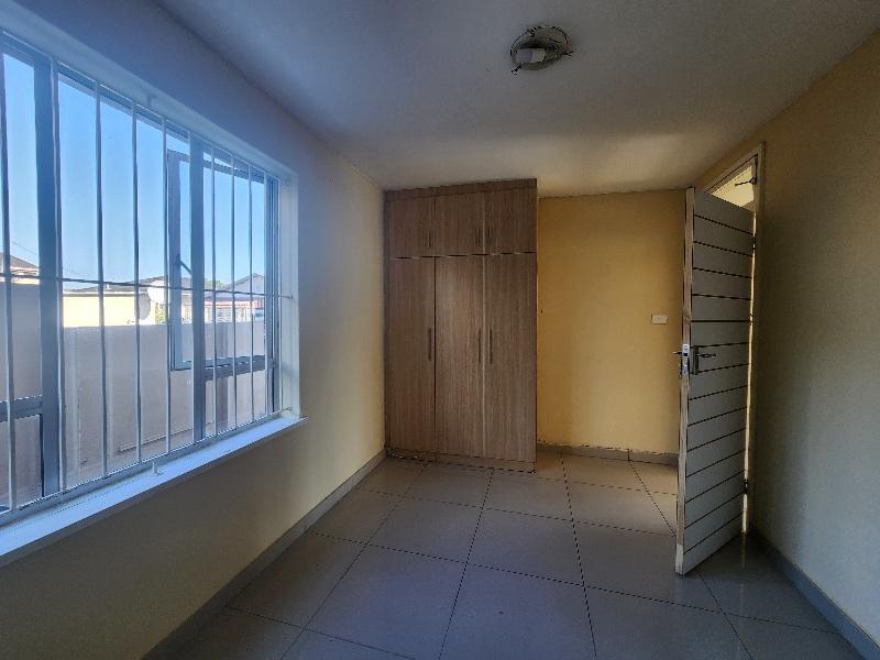 To Let 3 Bedroom Property for Rent in Overport KwaZulu-Natal