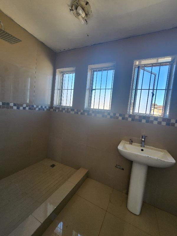 To Let 3 Bedroom Property for Rent in Overport KwaZulu-Natal