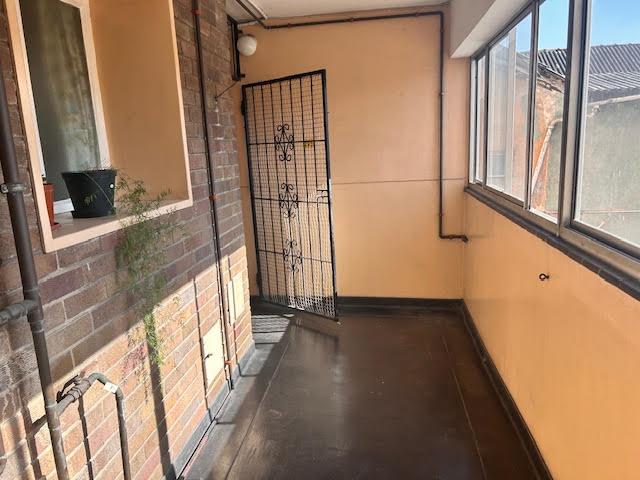 2 Bedroom Property for Sale in Durban Central KwaZulu-Natal