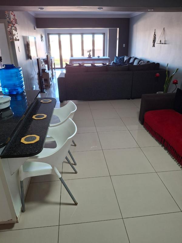 To Let 3 Bedroom Property for Rent in La Mercy KwaZulu-Natal