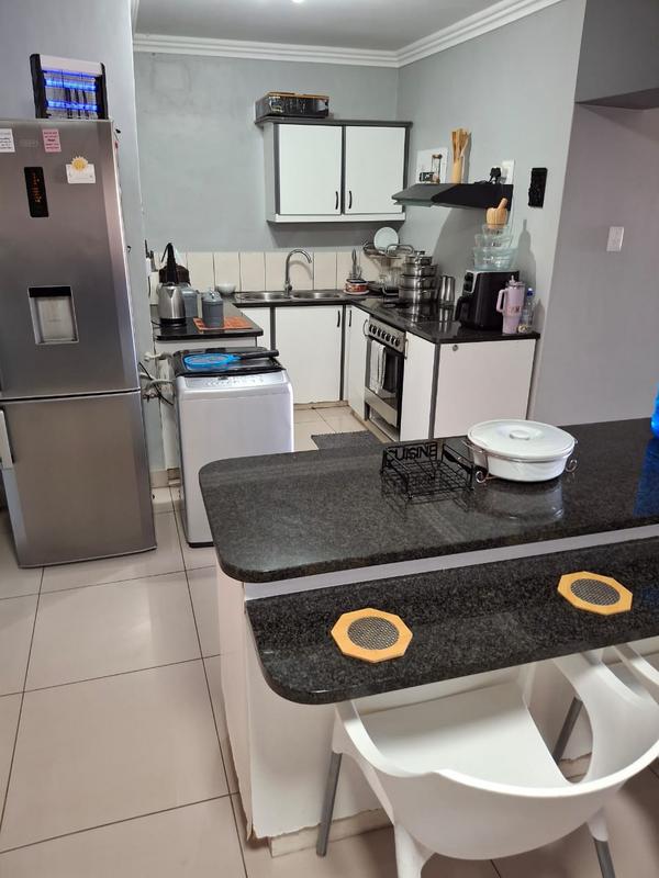 To Let 3 Bedroom Property for Rent in La Mercy KwaZulu-Natal
