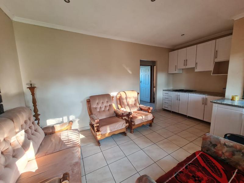 To Let 2 Bedroom Property for Rent in Wyebank KwaZulu-Natal