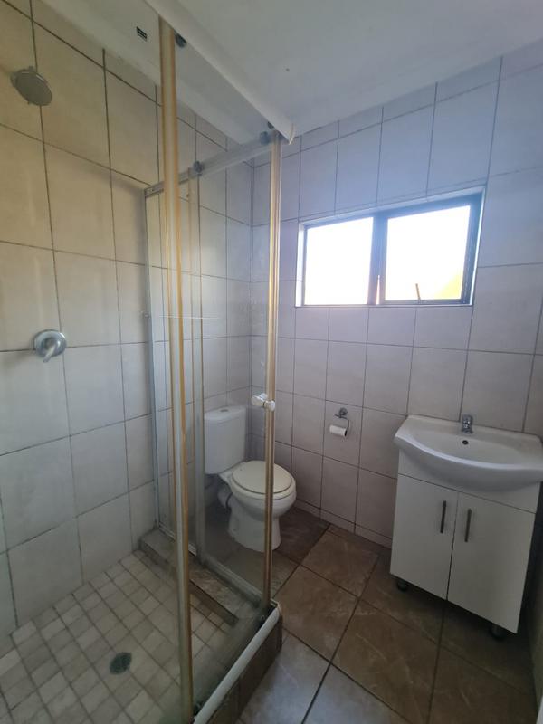 To Let 2 Bedroom Property for Rent in Wyebank KwaZulu-Natal