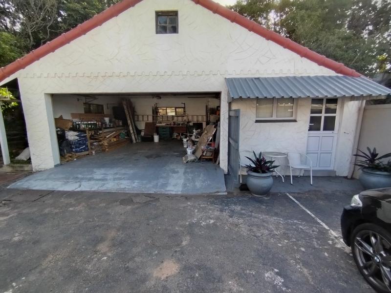 5 Bedroom Property for Sale in La Lucia KwaZulu-Natal
