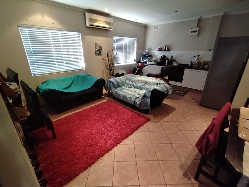 5 Bedroom Property for Sale in La Lucia KwaZulu-Natal