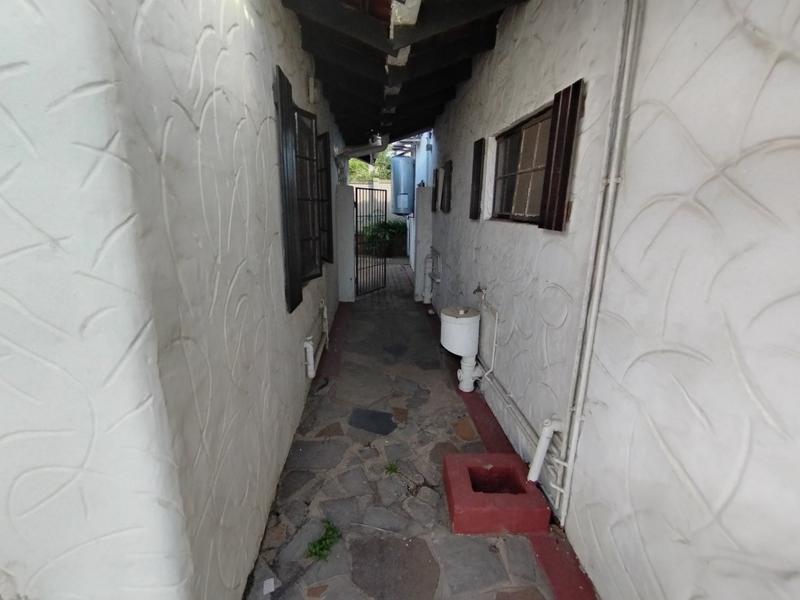 5 Bedroom Property for Sale in La Lucia KwaZulu-Natal
