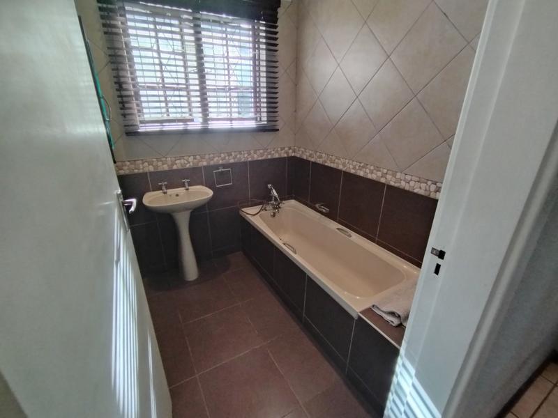 5 Bedroom Property for Sale in La Lucia KwaZulu-Natal
