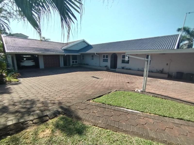 5 Bedroom Property for Sale in Umhlanga KwaZulu-Natal