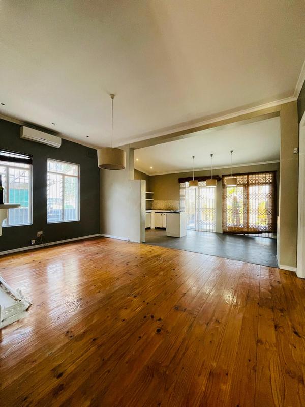 3 Bedroom Property for Sale in Glenwood KwaZulu-Natal