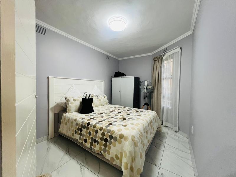 To Let 2 Bedroom Property for Rent in Glenmore KwaZulu-Natal