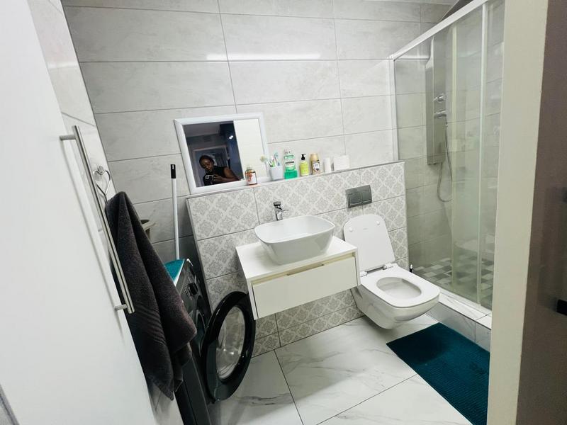 To Let 2 Bedroom Property for Rent in Glenmore KwaZulu-Natal