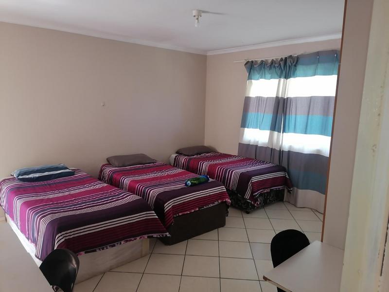 To Let 4 Bedroom Property for Rent in Caversham Glen KwaZulu-Natal