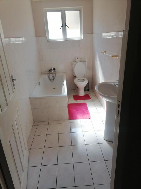 To Let 4 Bedroom Property for Rent in Caversham Glen KwaZulu-Natal