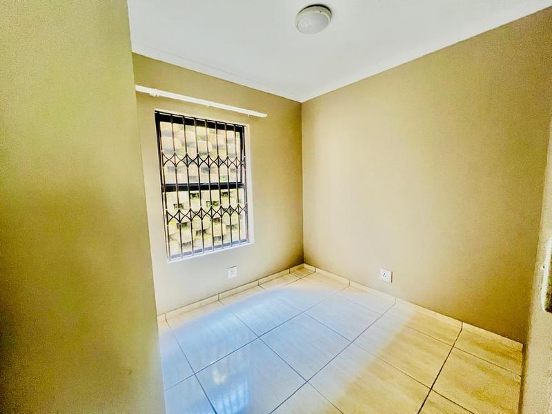 2 Bedroom Property for Sale in Westville KwaZulu-Natal