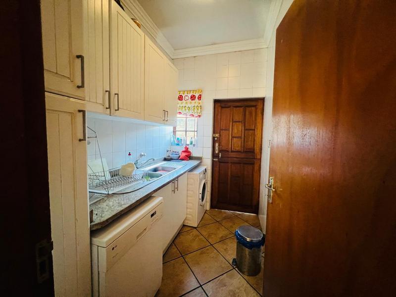6 Bedroom Property for Sale in Musgrave KwaZulu-Natal