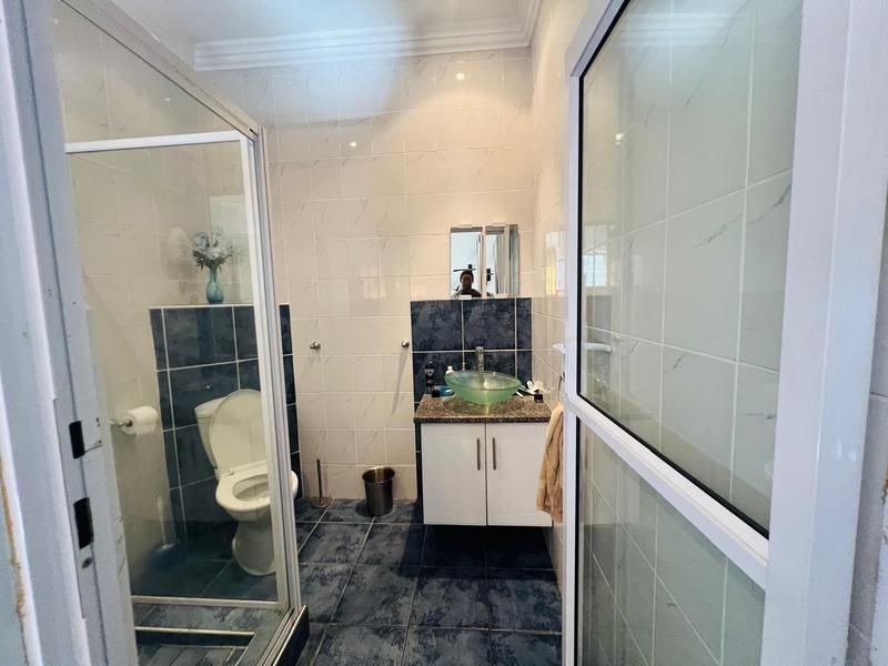6 Bedroom Property for Sale in Musgrave KwaZulu-Natal