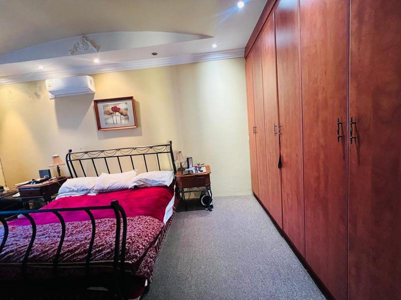 6 Bedroom Property for Sale in Musgrave KwaZulu-Natal