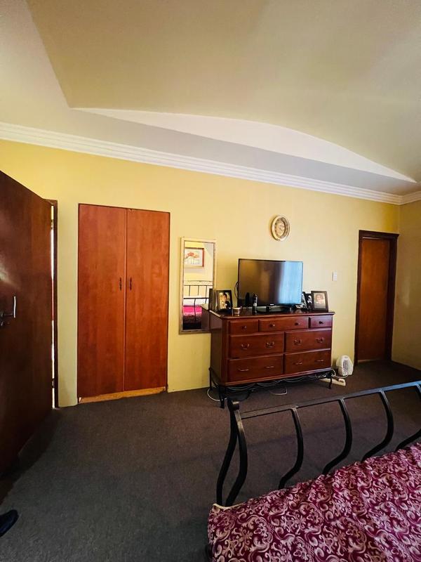 6 Bedroom Property for Sale in Musgrave KwaZulu-Natal