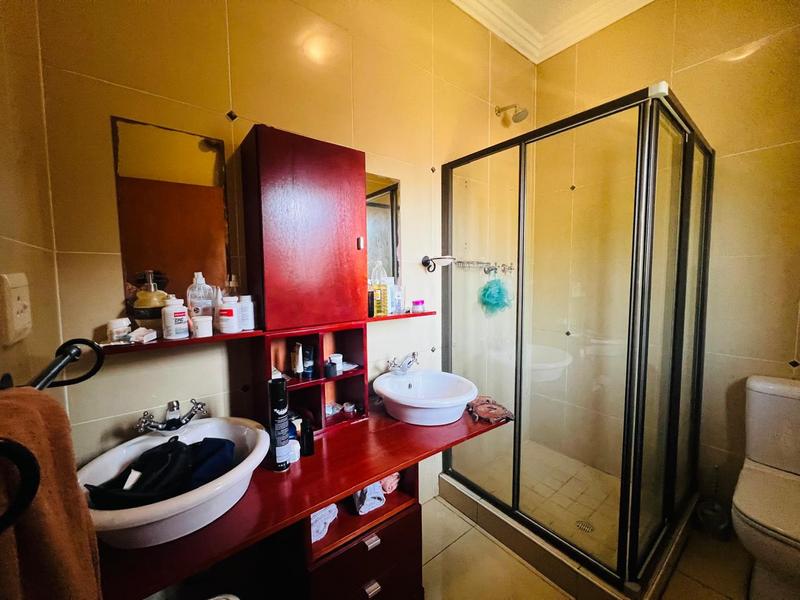 6 Bedroom Property for Sale in Musgrave KwaZulu-Natal