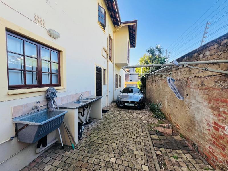 6 Bedroom Property for Sale in Musgrave KwaZulu-Natal