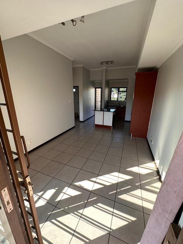 1 Bedroom Property for Sale in Sherwood KwaZulu-Natal