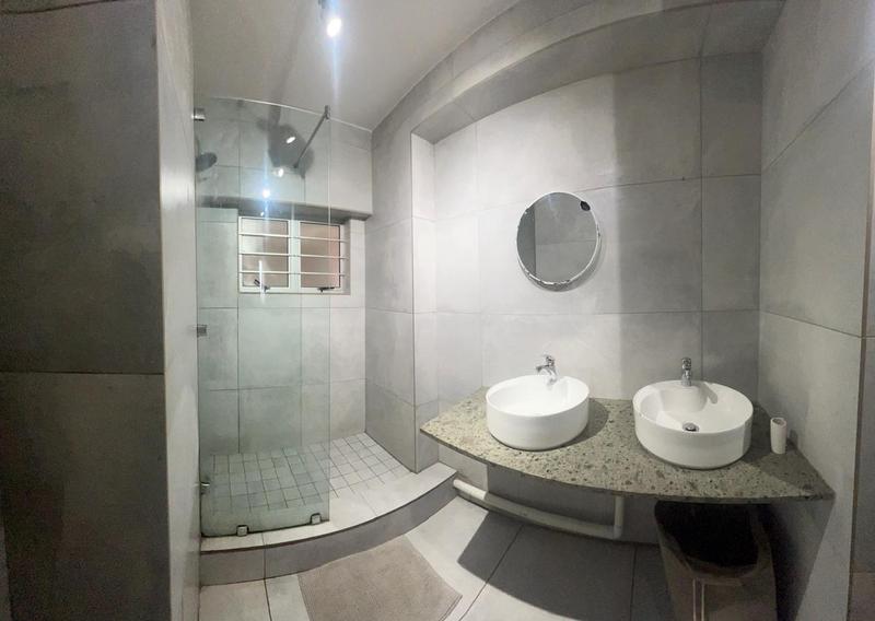 2 Bedroom Property for Sale in South Beach KwaZulu-Natal