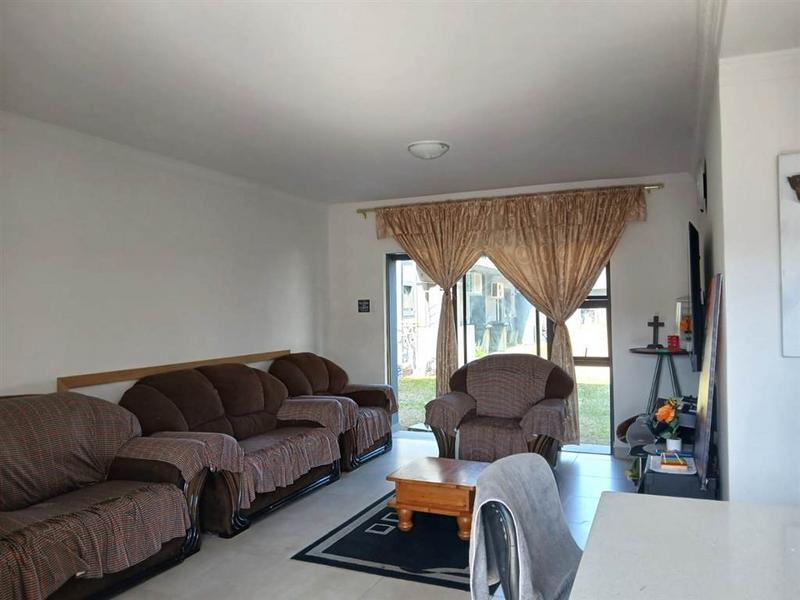 3 Bedroom Property for Sale in Trenance Manor KwaZulu-Natal