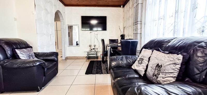 3 Bedroom Property for Sale in Brookdale KwaZulu-Natal