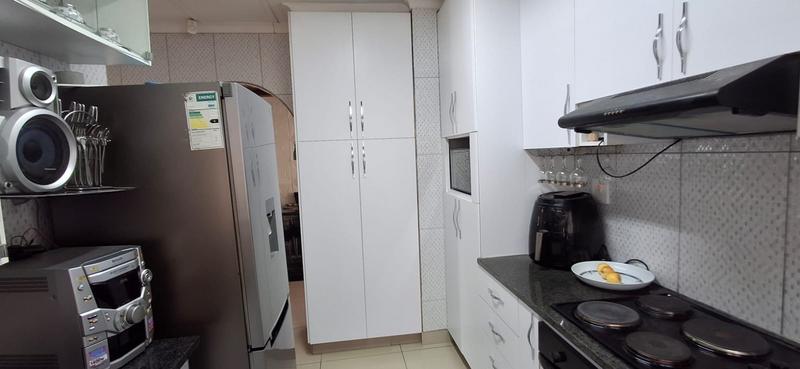3 Bedroom Property for Sale in Brookdale KwaZulu-Natal