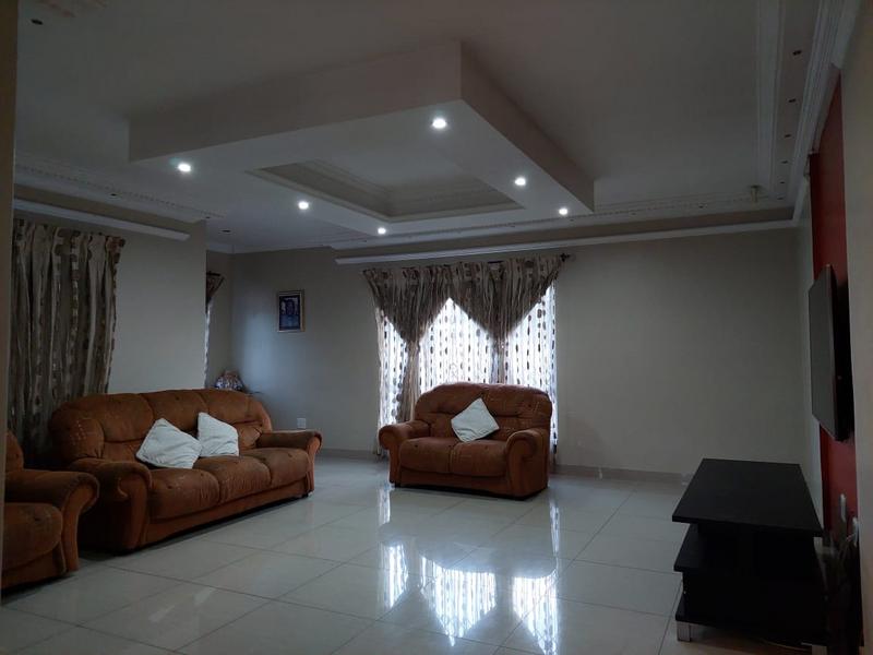 3 Bedroom Property for Sale in Bakerville Gardens KwaZulu-Natal