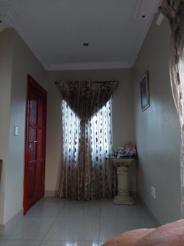 3 Bedroom Property for Sale in Bakerville Gardens KwaZulu-Natal