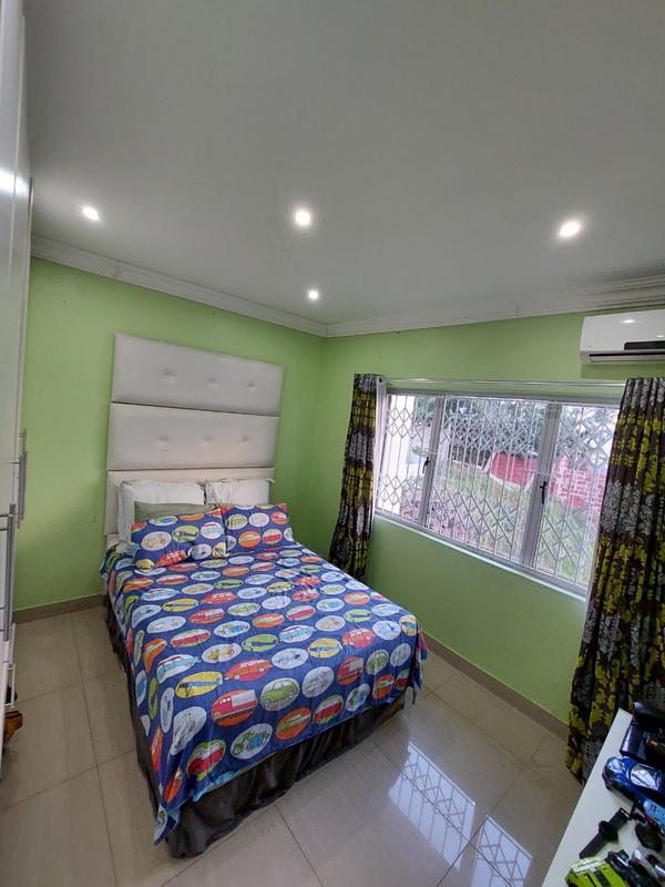 3 Bedroom Property for Sale in Bakerville Gardens KwaZulu-Natal