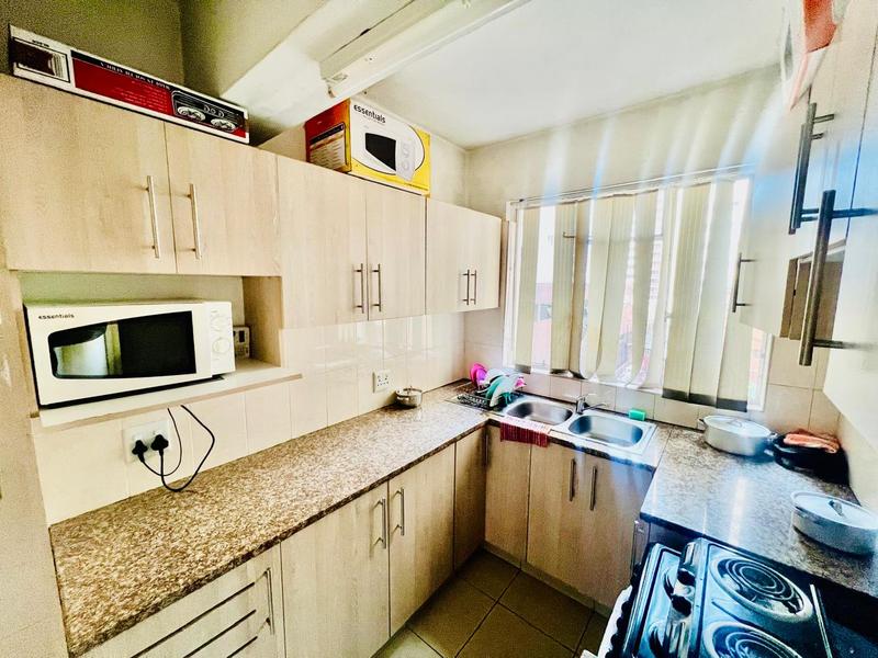 2 Bedroom Property for Sale in Durban Central KwaZulu-Natal