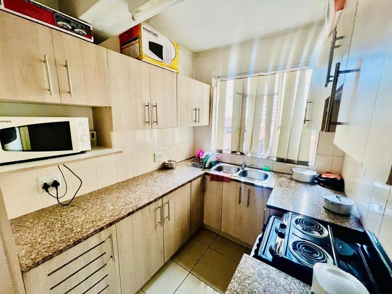 2 Bedroom Property for Sale in Durban Central KwaZulu-Natal