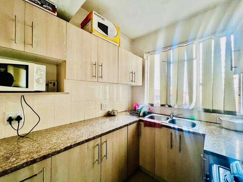 2 Bedroom Property for Sale in Durban Central KwaZulu-Natal