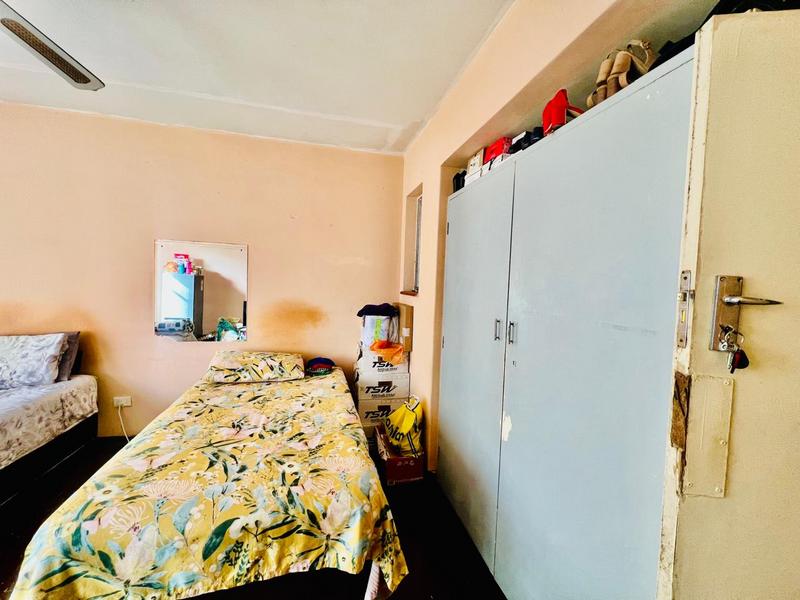 2 Bedroom Property for Sale in Durban Central KwaZulu-Natal